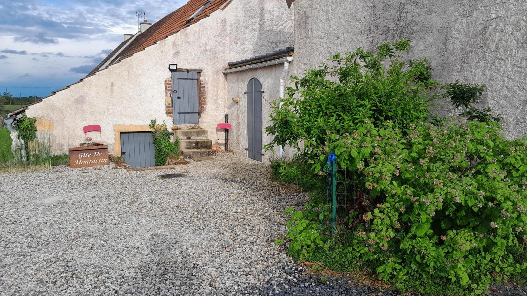 Petit Gite De Montassin La Motte-Saint-Jean エクステリア 写真